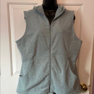Duluth Trading Company heathered light blue hooded fleece zip up vest